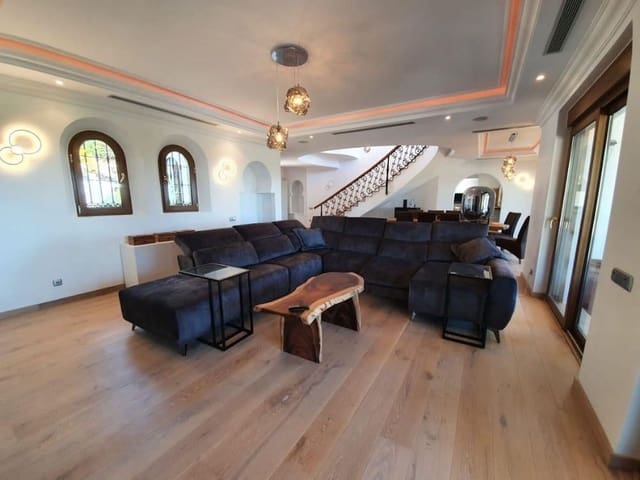 Chalet de 6 habitaciones en Benahavís en venta con garaje - 4.200.000 € (Ref: 9099723)