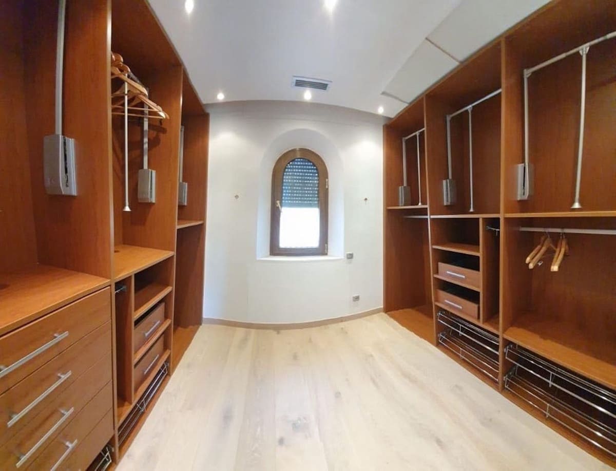 Chalet de 6 habitaciones en Benahavís en venta con garaje - 4.200.000 € (Ref: 9099723)