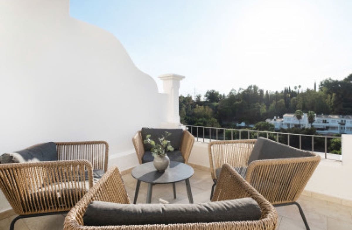 3 bedroom Apartment for sale in La Quinta - € 649,000 (Ref: 9099725)