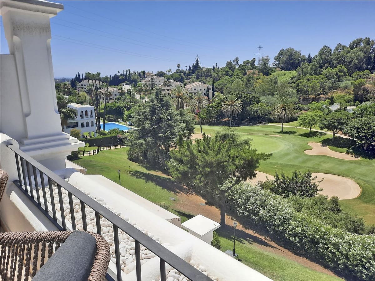 3 bedroom Apartment for sale in La Quinta - € 639,000 (Ref: 9099725)