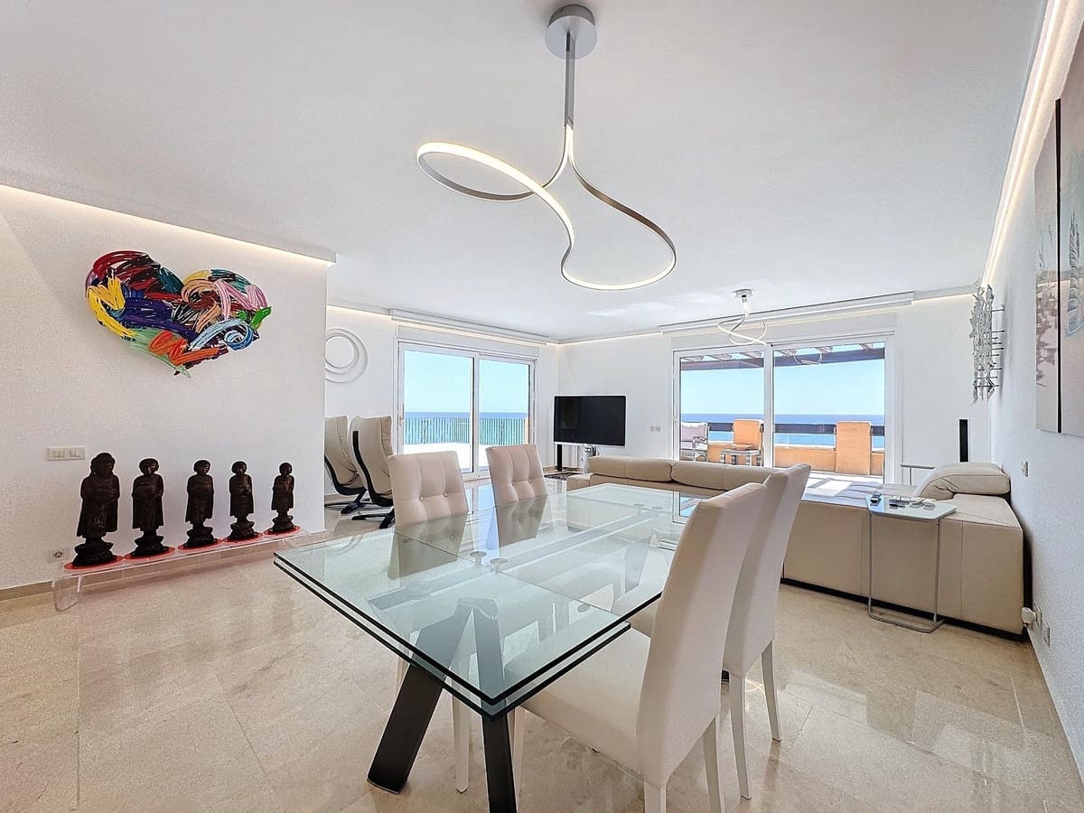 Apartamento de 4 habitaciones en Manilva en venta - 1.690.000 € (Ref: 9103919)