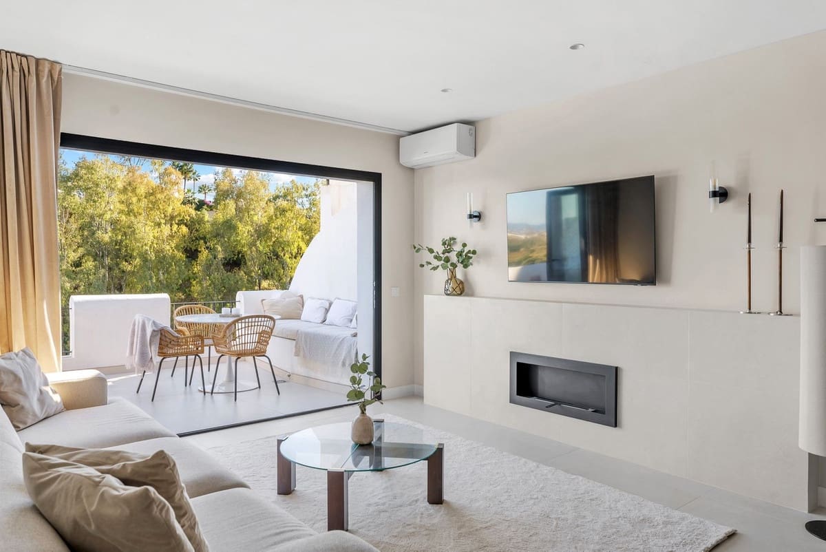 3 sypialnia Apartament na sprzedaż w Benahavis - 599 000 € (Ref: 9103921)