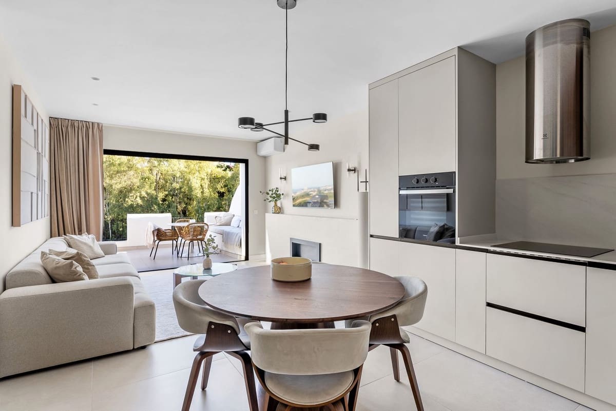 3 sypialnia Apartament na sprzedaż w Benahavis - 599 000 € (Ref: 9103921)