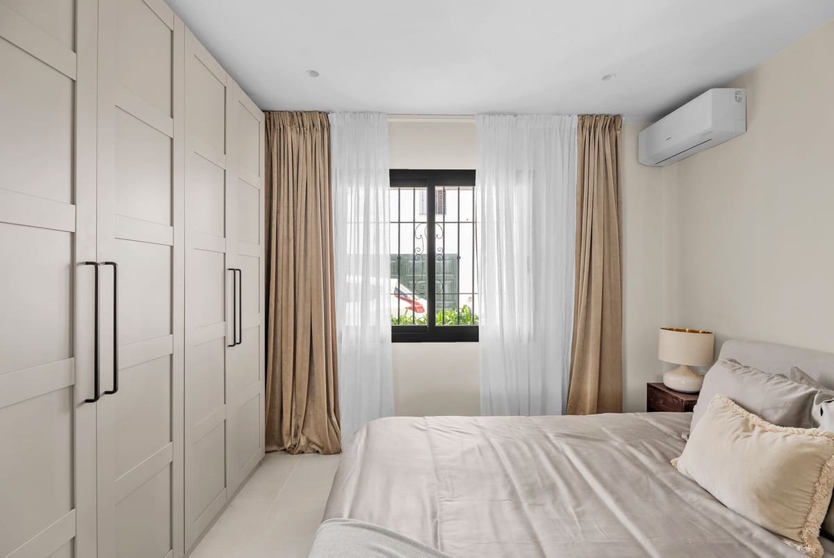 3 slaapkamer Appartement te koop in Benahavis - € 599.000 (Ref: 9103921)