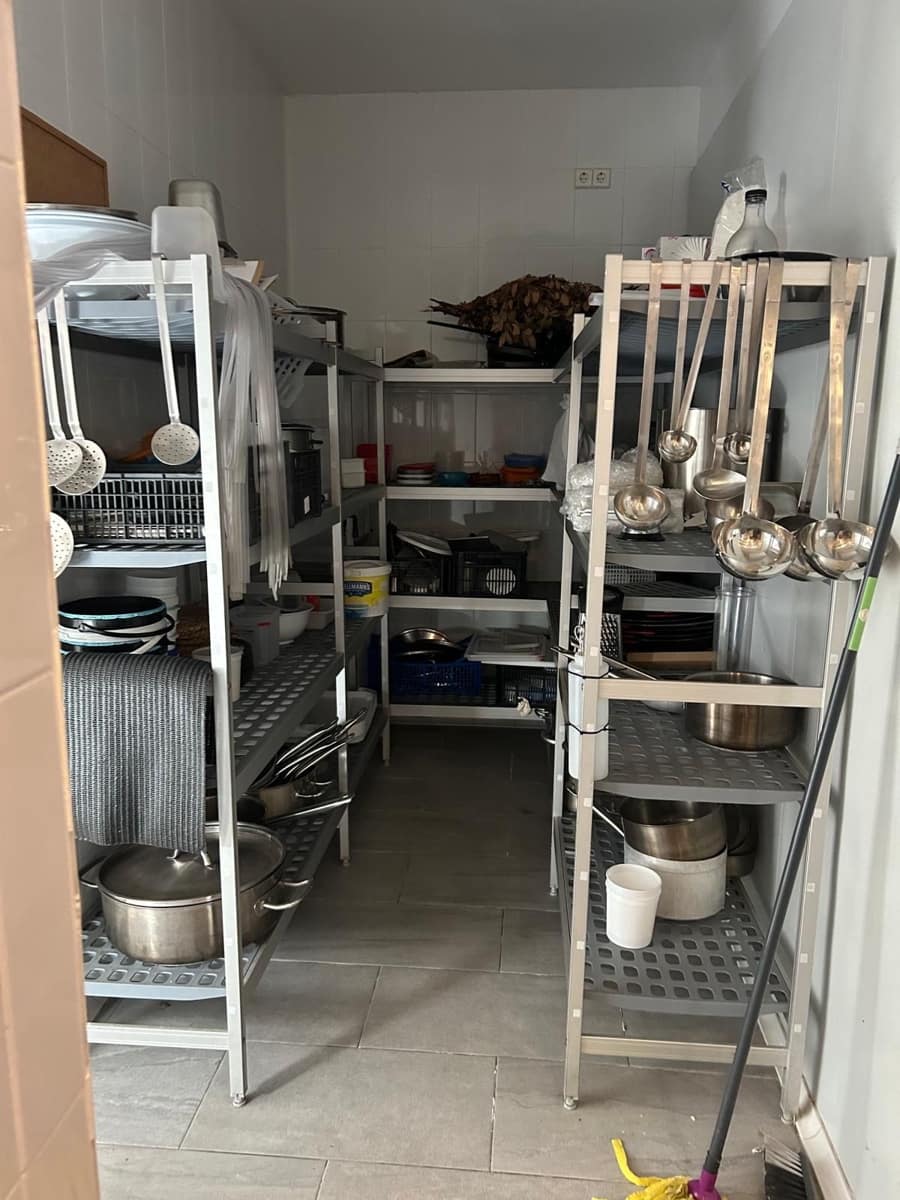 7 soverom Kommersiell til salgs i El Paraiso - € 1 680 000 (Ref: 9103923)