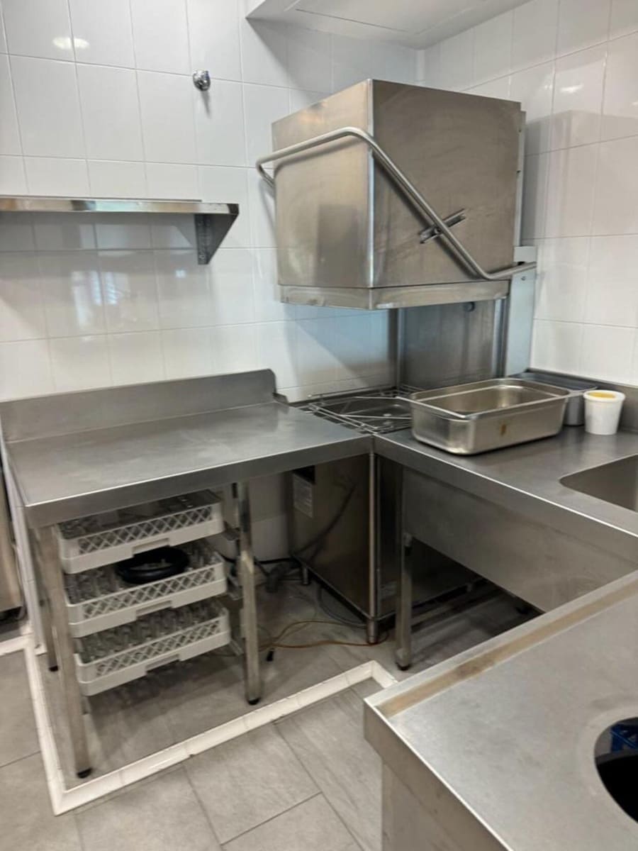 7 soverom Kommersiell til salgs i El Paraiso - € 1 680 000 (Ref: 9103923)