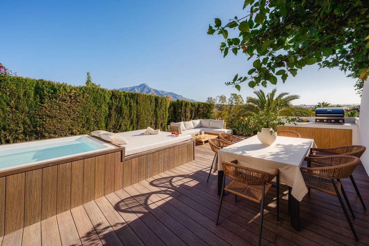 3 camera da letto Appartamento in vendita in Nueva Andalucia - 1.195.000 € (Rif: 9108052)