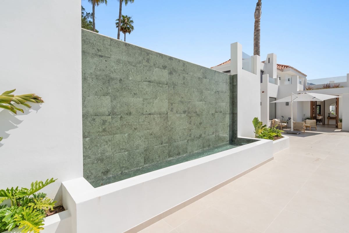 5 camera da letto Villa in vendita in Nueva Andalucia - 4.950.000 € (Rif: 9108234)