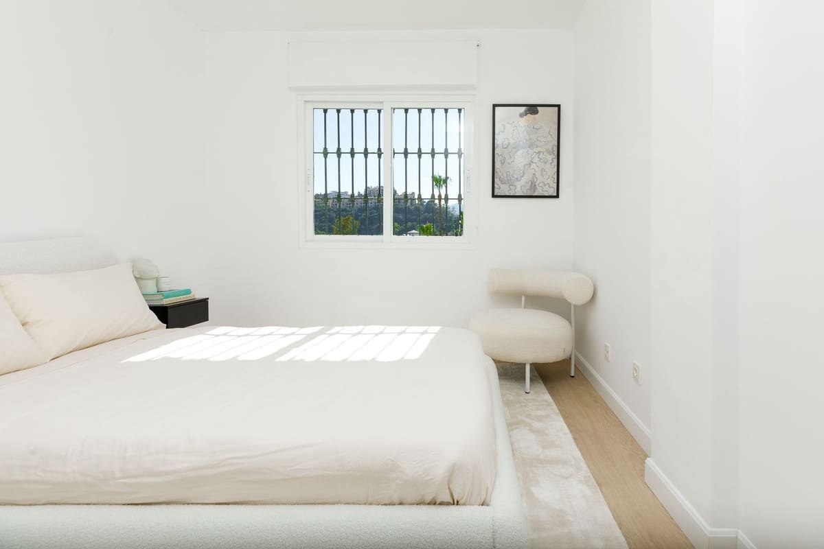 3 bedroom Apartment for sale in La Quinta - € 590,000 (Ref: 9108235)