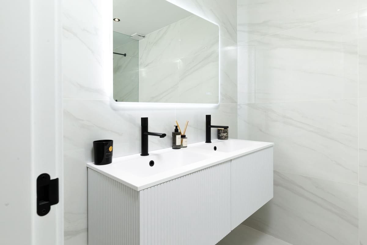 3 bedroom Apartment for sale in La Quinta - € 590,000 (Ref: 9108235)