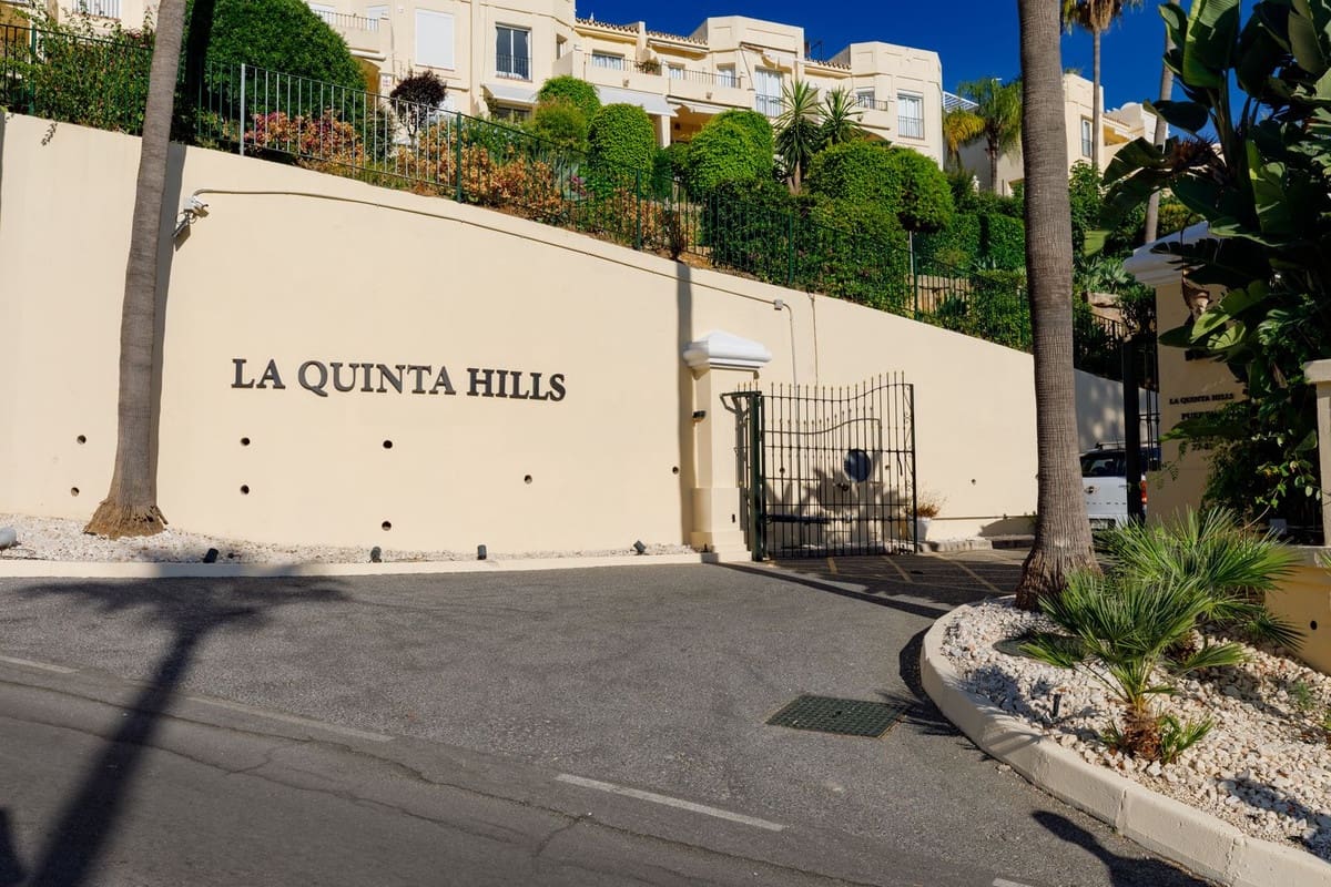 3 slaapkamer Appartement te koop in La Quinta - € 590.000 (Ref: 9108235)
