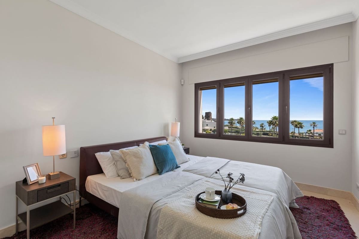 3 makuuhuone Huoneisto myytävänä paikassa New Golden Mile - 1 530 000 € (Ref: 9130502)