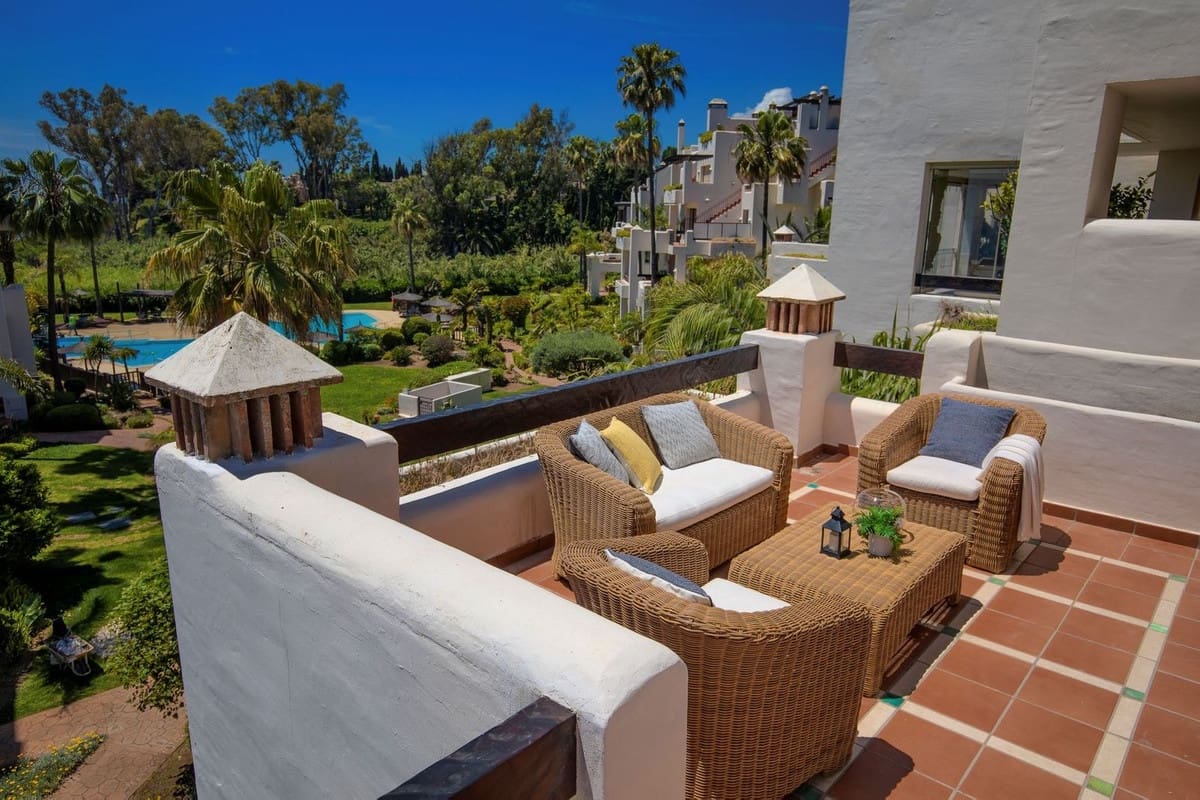 3 makuuhuone Huoneisto myytävänä paikassa New Golden Mile - 1 530 000 € (Ref: 9130502)