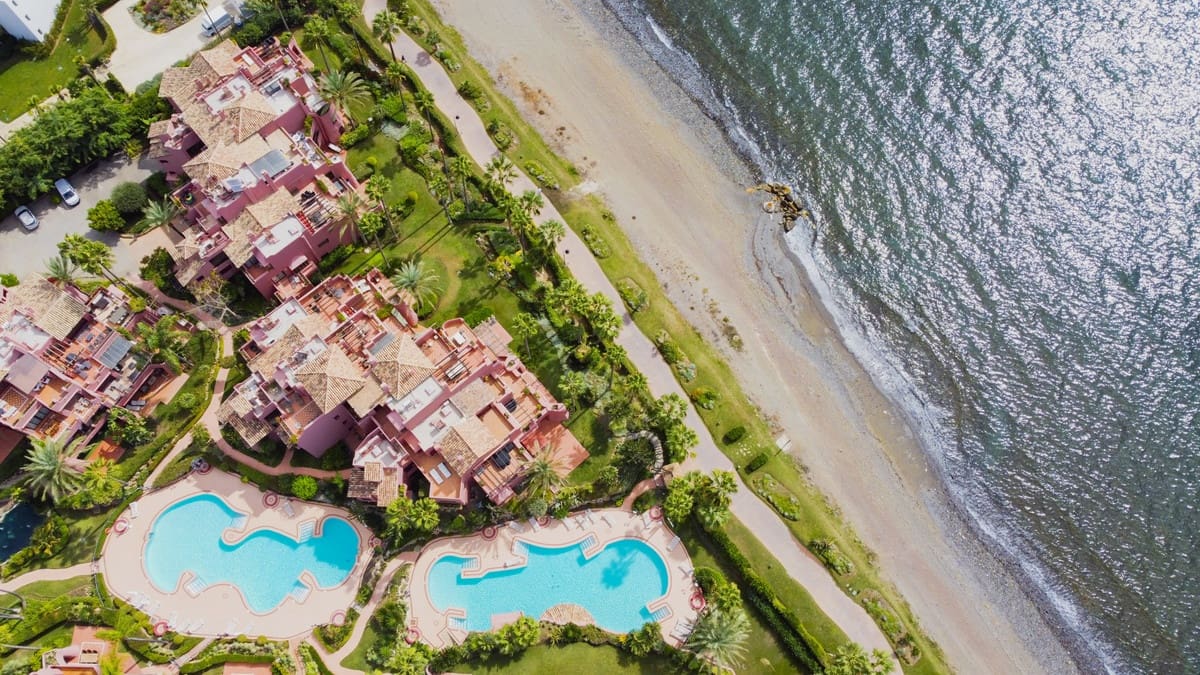 3 quarto Apartamento para venda em Estepona - 1 800 000 € (Ref: 9130503)