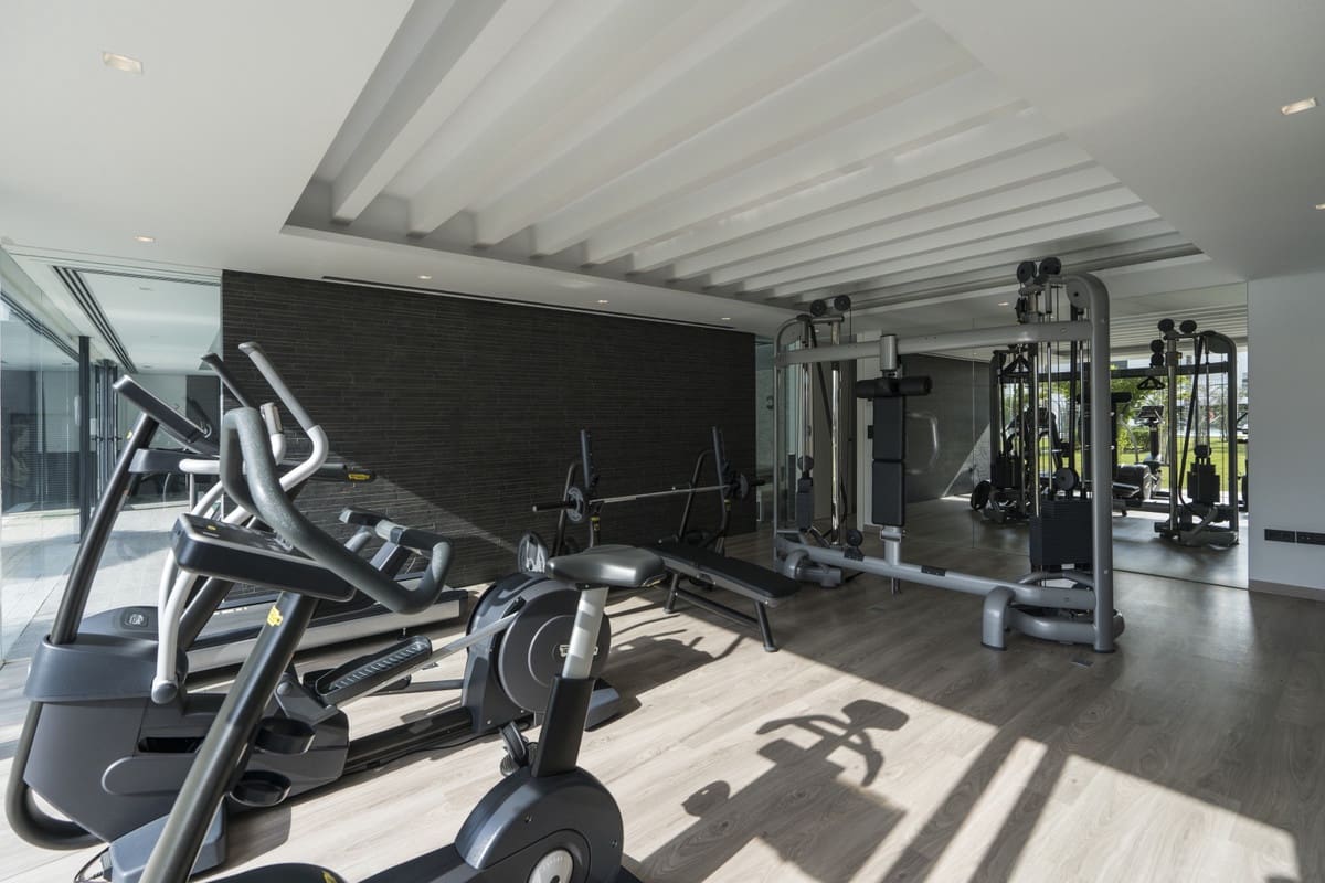 4 bedroom Townhouse for sale in Estepona with garage - € 2,150,000 (Ref: 9130505)