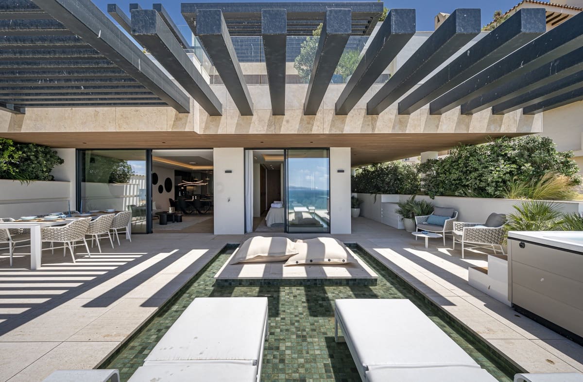 2 quarto Apartamento para venda em Estepona - 2 395 000 € (Ref: 9130507)