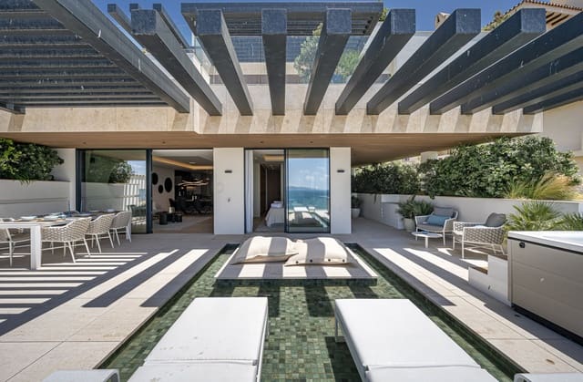 2 quarto Apartamento para venda em Estepona - 2 395 000 € (Ref: 9130507)