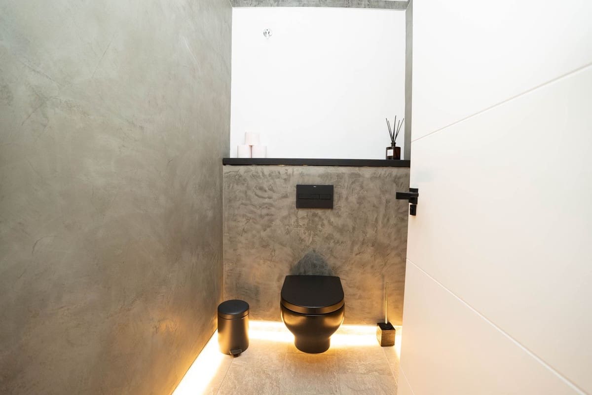 Comercial para venda em Benahavis - 1 390 000 € (Ref: 9131387)