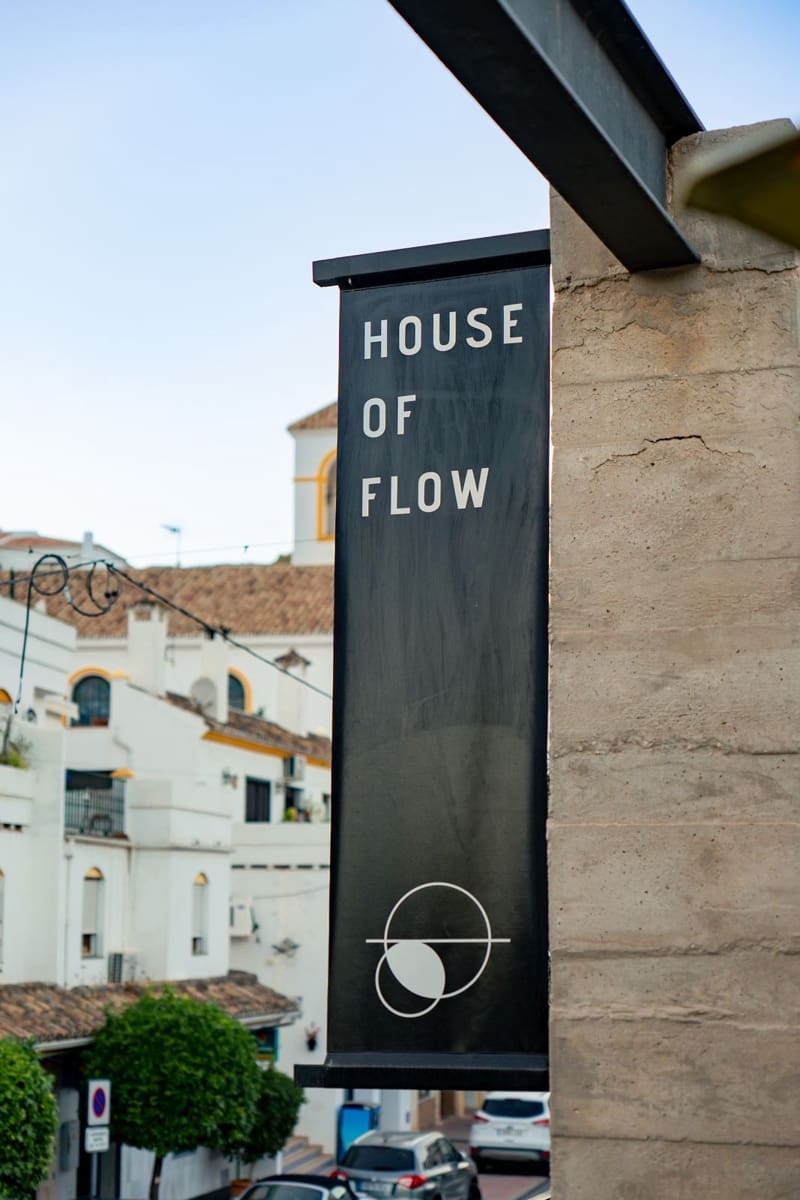 Comercial para venda em Benahavis - 1 390 000 € (Ref: 9131387)