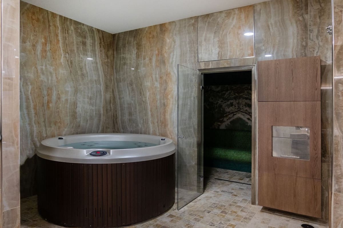 5 quarto Moradia para venda em Benahavis com garagem - 9 000 000 € (Ref: 9131391)