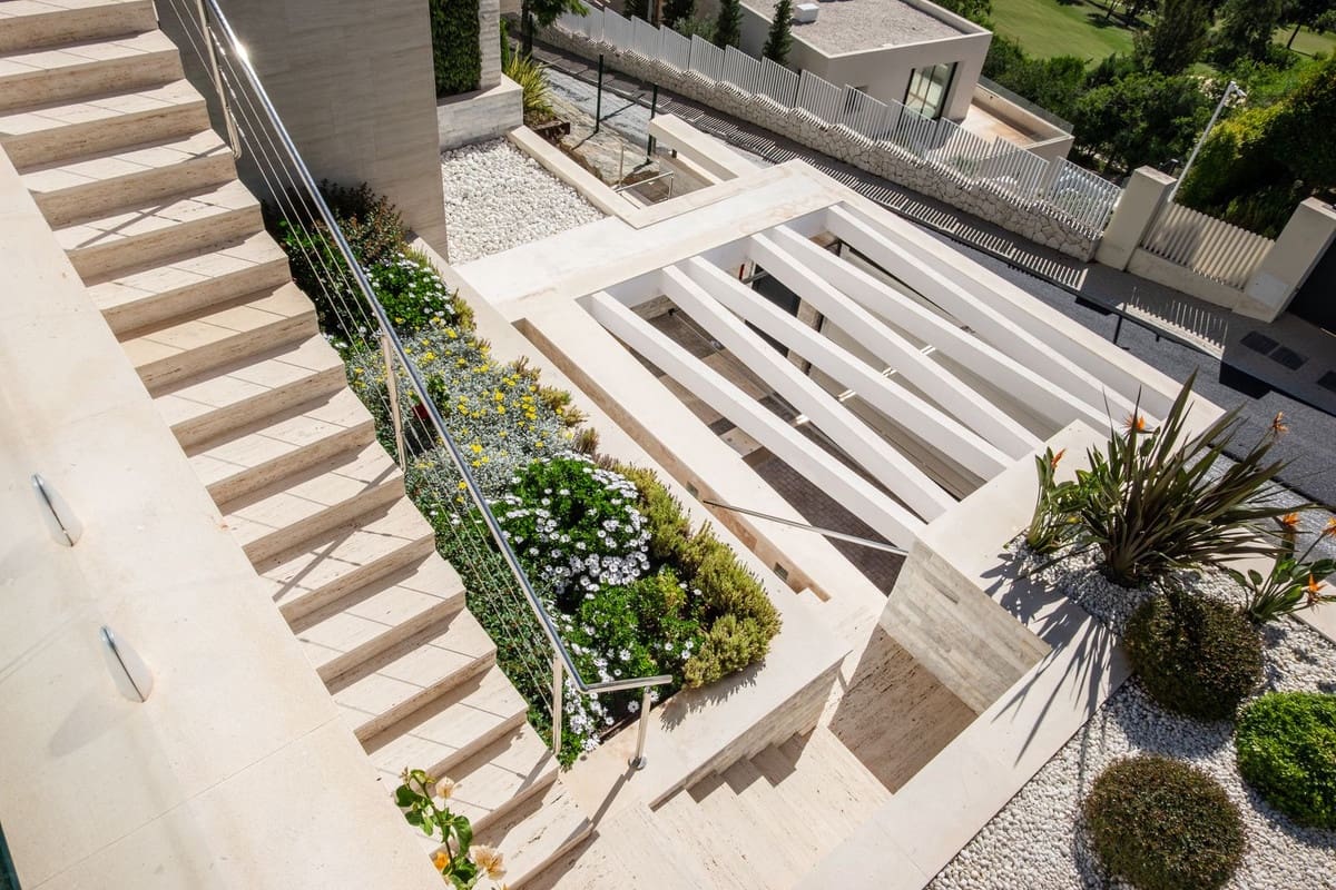 5 quarto Moradia para venda em Benahavis com garagem - 9 000 000 € (Ref: 9131391)