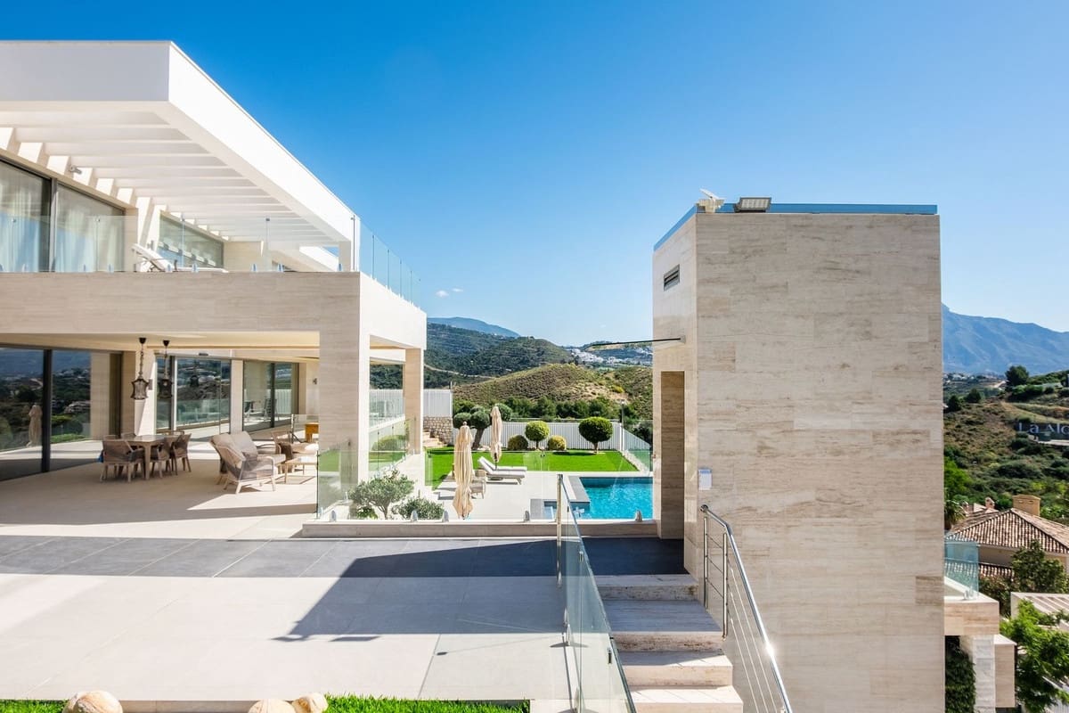 5 quarto Moradia para venda em Benahavis com garagem - 9 000 000 € (Ref: 9131391)