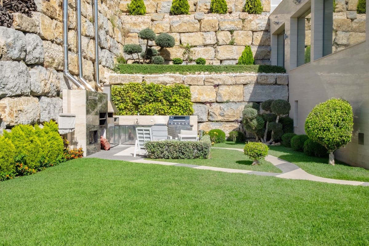 5 quarto Moradia para venda em Benahavis com garagem - 9 000 000 € (Ref: 9131391)