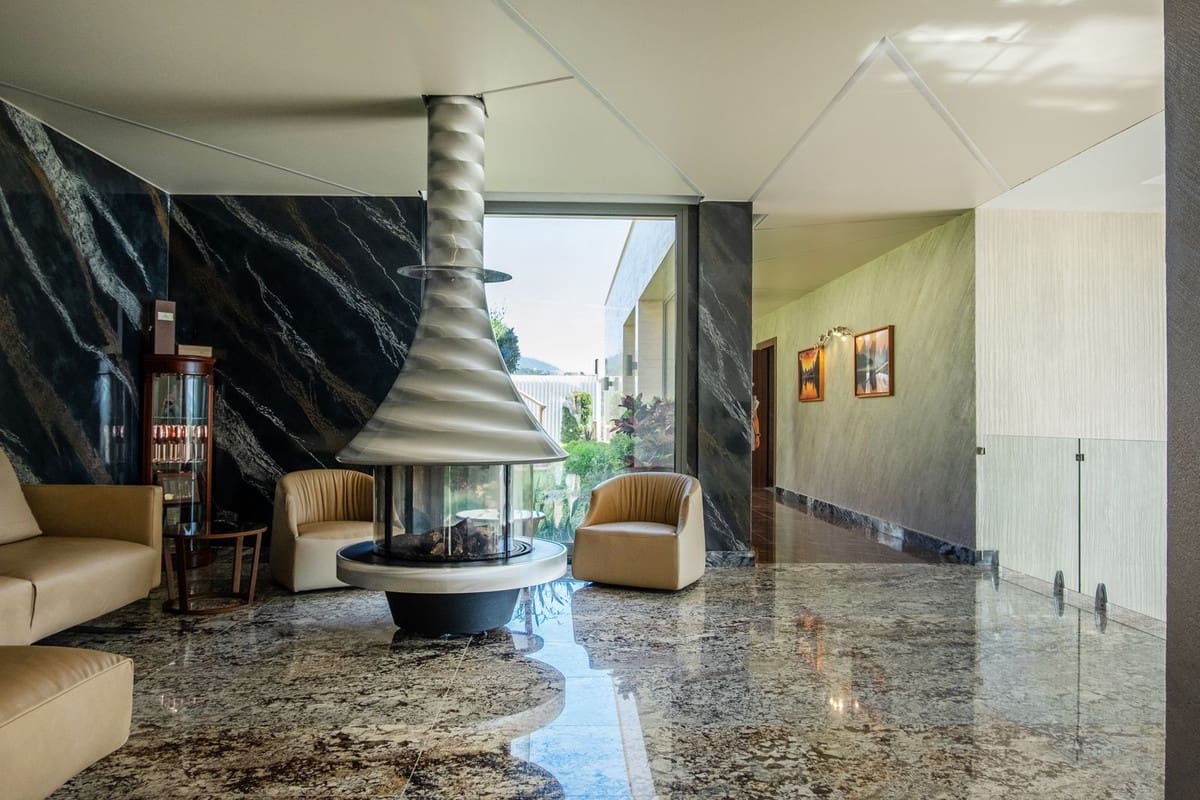 5 quarto Moradia para venda em Benahavis com garagem - 9 000 000 € (Ref: 9131391)