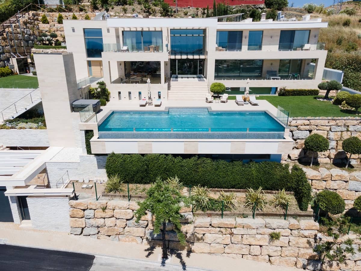 5 quarto Moradia para venda em Benahavis com garagem - 9 000 000 € (Ref: 9131391)