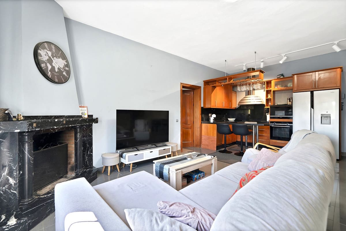 7 bedroom Villa for sale in Marbella - € 3,250,000 (Ref: 9131396)