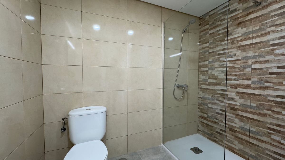 Apartamento de 4 habitaciones en Marbella en venta - 995.000 € (Ref: 9131398)