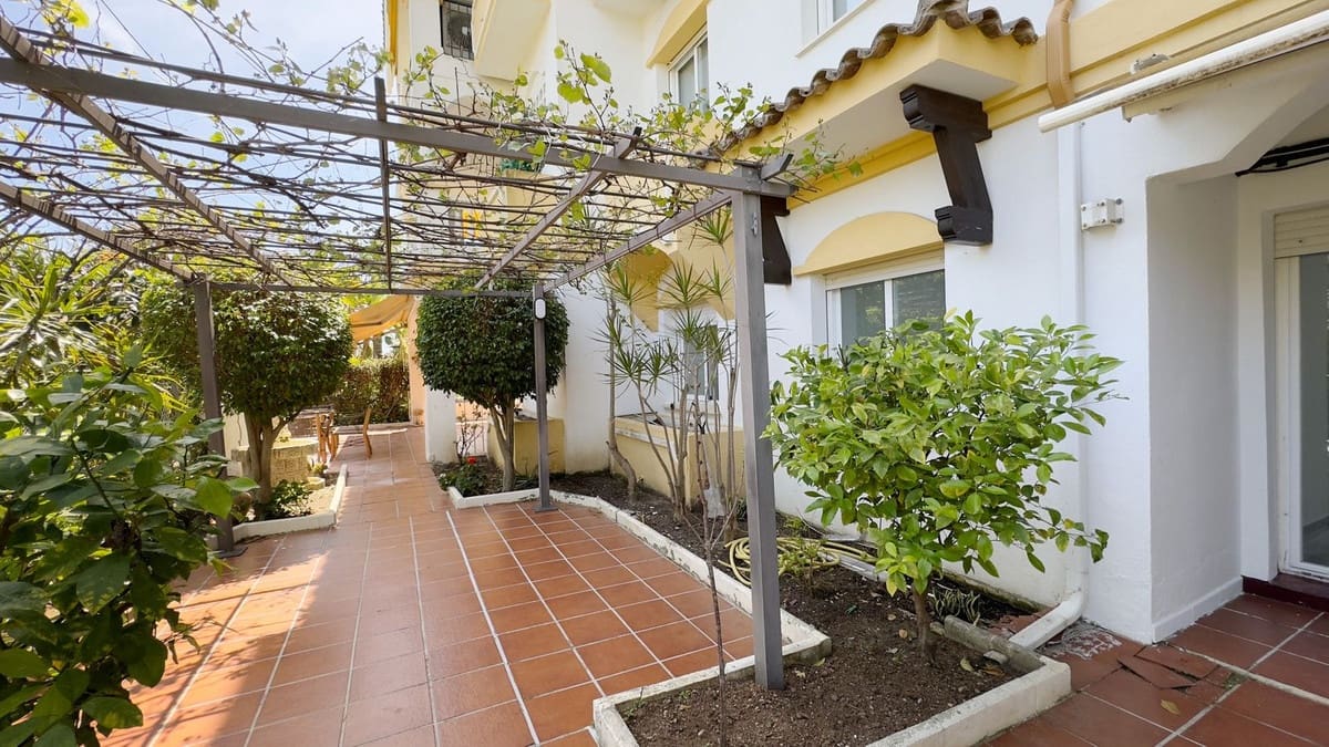Apartamento de 4 habitaciones en Marbella en venta - 995.000 € (Ref: 9131398)