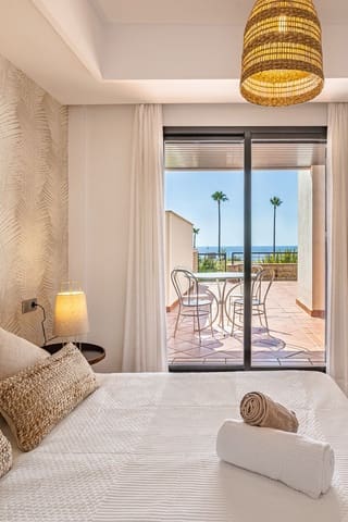 2 soverom Leilighet til salgs i Bahia de Casares, Casares med garasje - € 495 000 (Ref: 9131407)