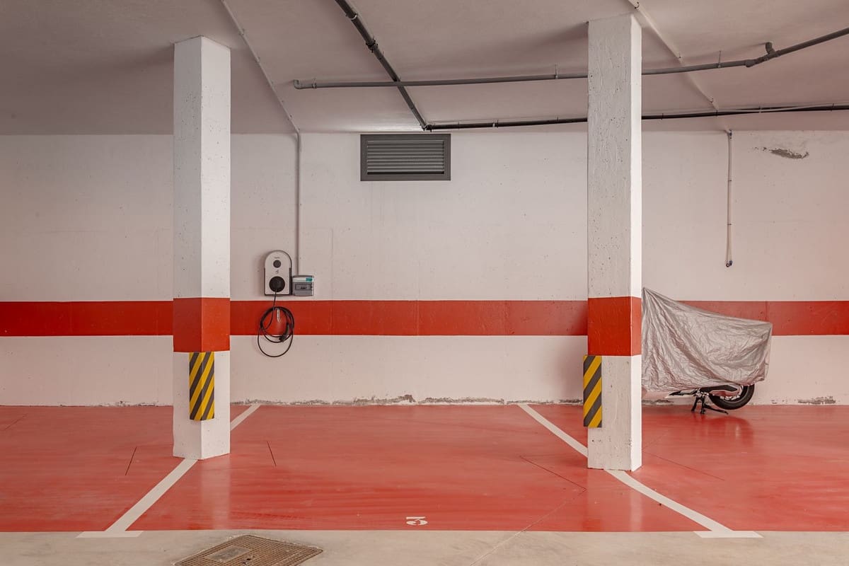 2 bedroom Apartment for sale in Bahia de Casares with garage - € 549,000 (Ref: 9131408)