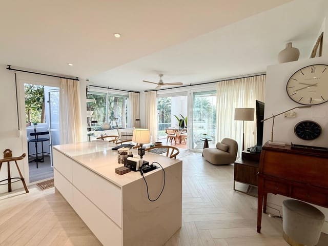 Apartamento de 3 habitaciones en Casares en venta - 610.000 € (Ref: 9131409)