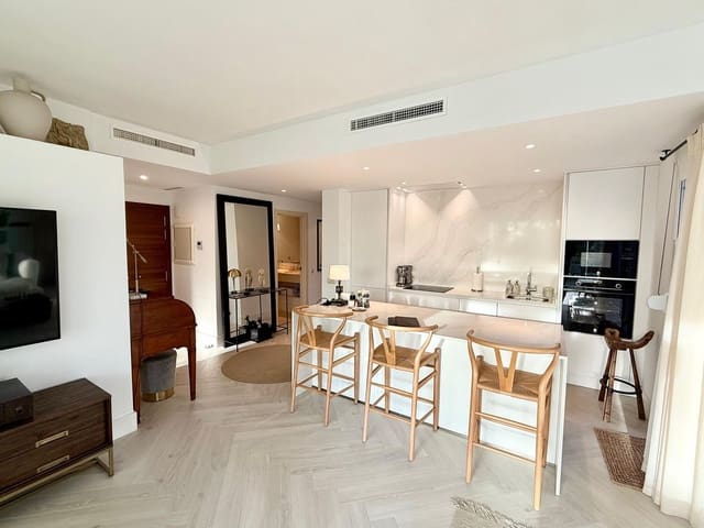 Apartamento de 3 habitaciones en Casares en venta - 610.000 € (Ref: 9131409)