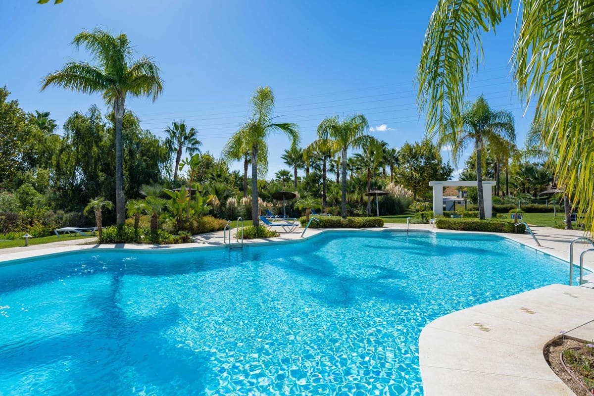 3 bedroom Apartment for sale in Casares - € 610,000 (Ref: 9131409)