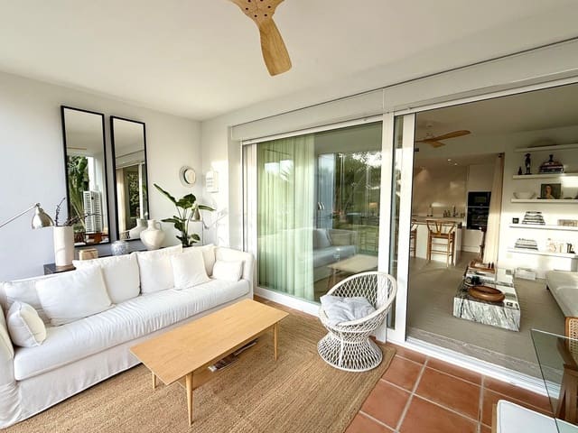 Apartamento de 3 habitaciones en Casares en venta - 610.000 € (Ref: 9131409)