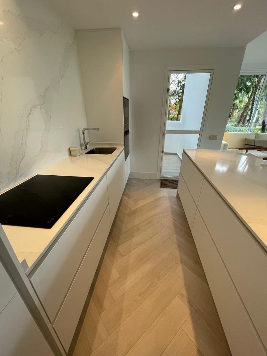 3 bedroom Apartment for sale in Casares - € 610,000 (Ref: 9131409)