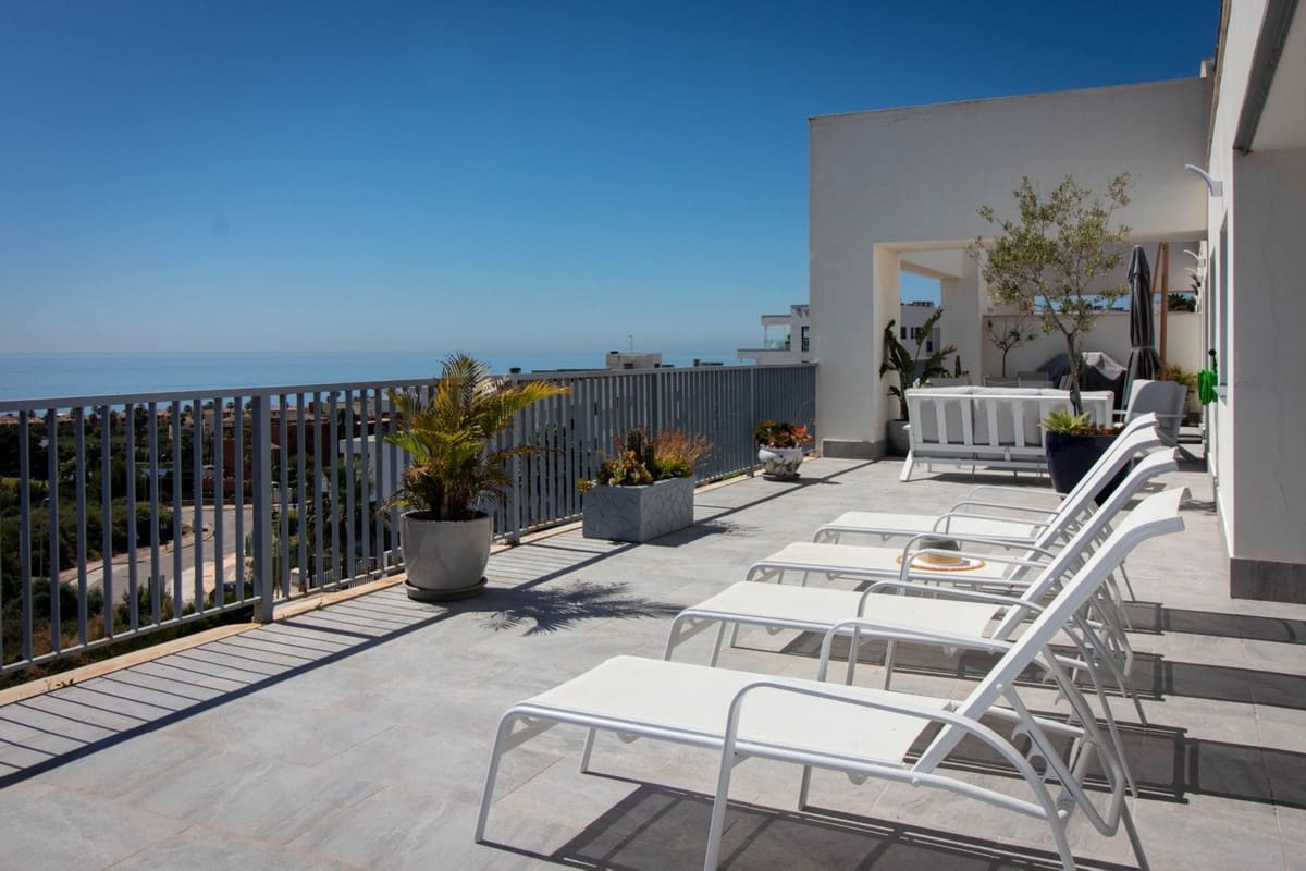 3 bedroom Apartment for sale in Casares - € 657,112 (Ref: 9131411)