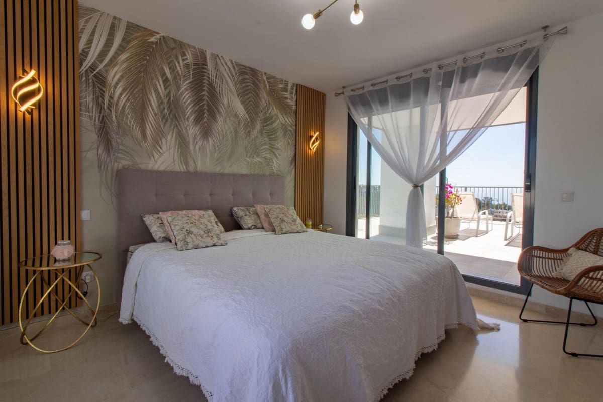 3 bedroom Apartment for sale in Casares - € 657,112 (Ref: 9131411)