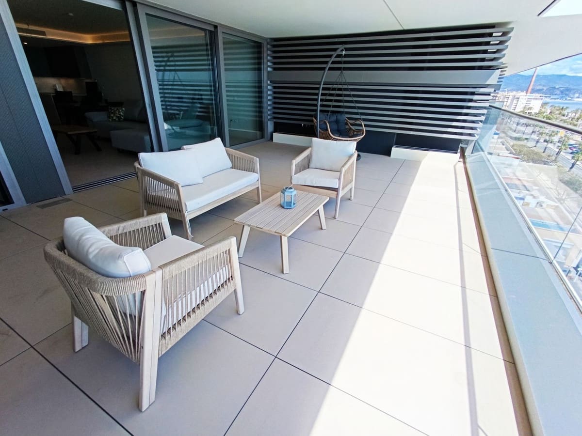 3 soveværelse Lejlighed til salg i Malaga by med garage - € 1.850.000 (Ref: 9131717)