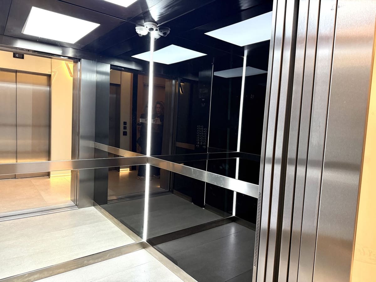 3 soveværelse Lejlighed til salg i Malaga by med garage - € 1.850.000 (Ref: 9131717)