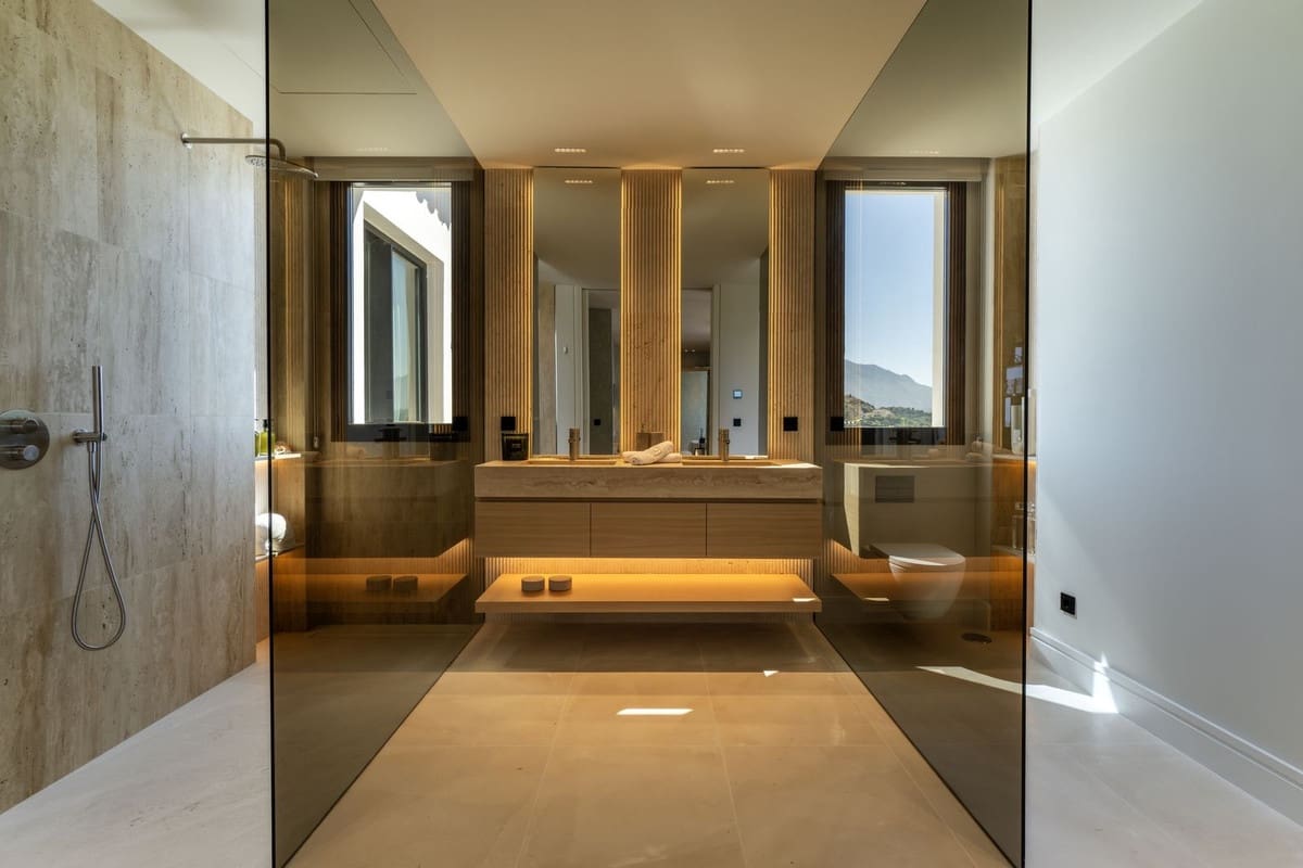 8 chambre Villa/Maison à vendre à Benahavis avec garage - 10 900 000 € (Ref: 9131720)