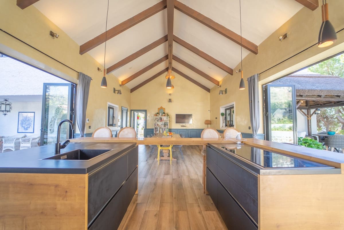 9 sypialnia Willa na sprzedaż w Benalmadena - 4 995 000 € (Ref: 9131940)