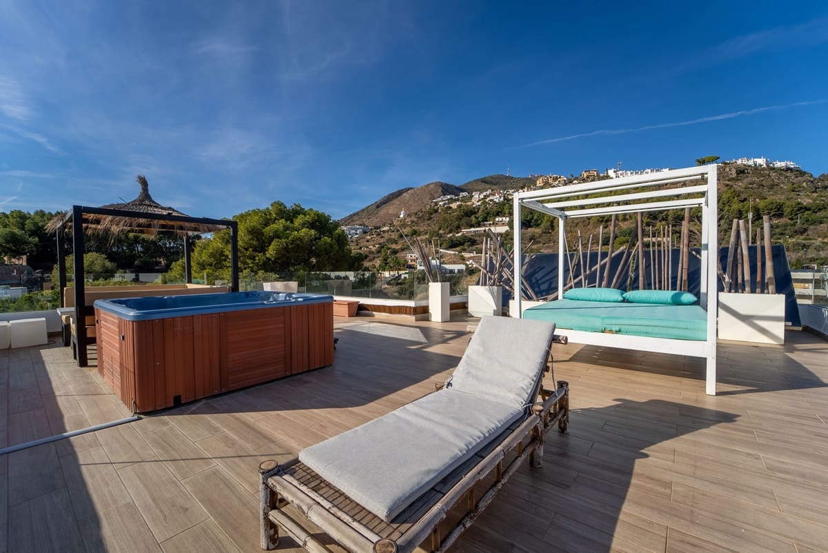 9 sypialnia Willa na sprzedaż w Benalmadena - 4 995 000 € (Ref: 9131940)