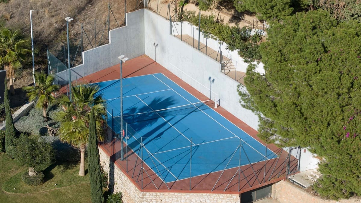 9 sypialnia Willa na sprzedaż w Benalmadena - 4 995 000 € (Ref: 9131940)