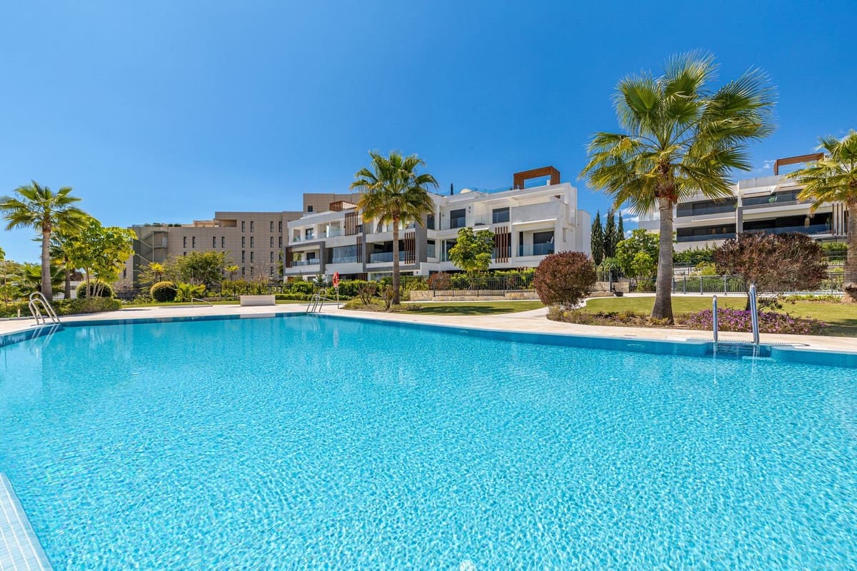 Apartamento de 2 habitaciones en Cancelada en venta con garaje - 675.000 € (Ref: 9144521)