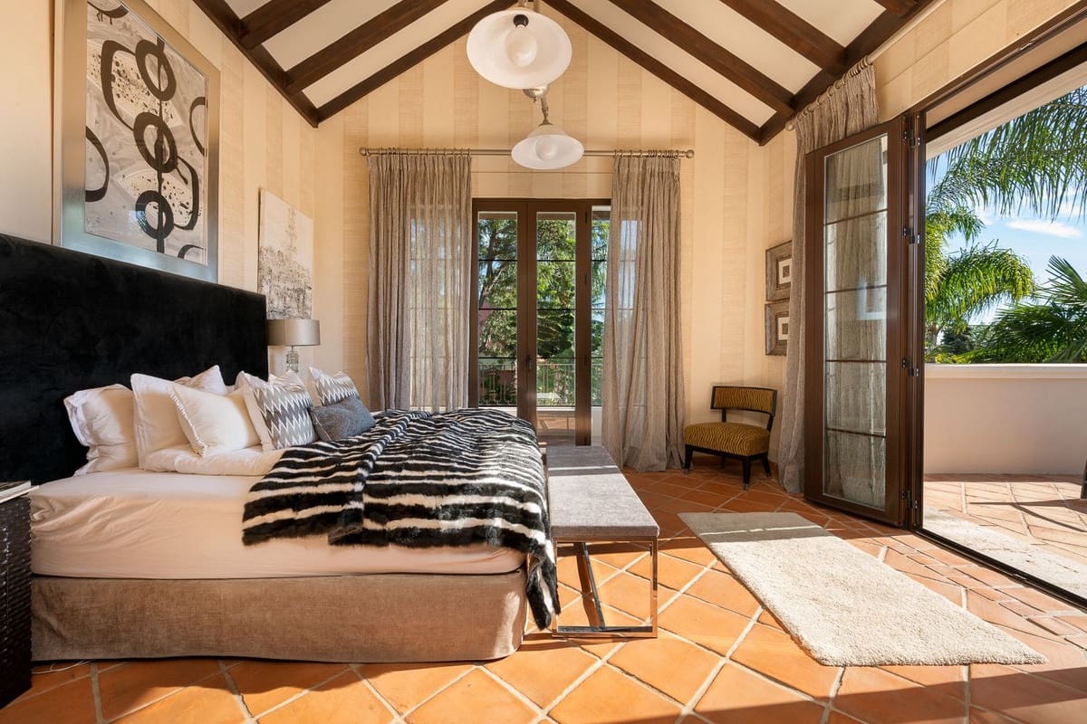 8 chambre Villa/Maison à vendre à Guadalmina avec garage - 7 500 000 € (Ref: 9144524)
