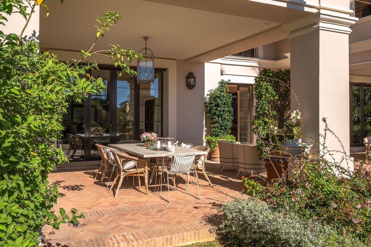 8 chambre Villa/Maison à vendre à Guadalmina avec garage - 7 500 000 € (Ref: 9144524)